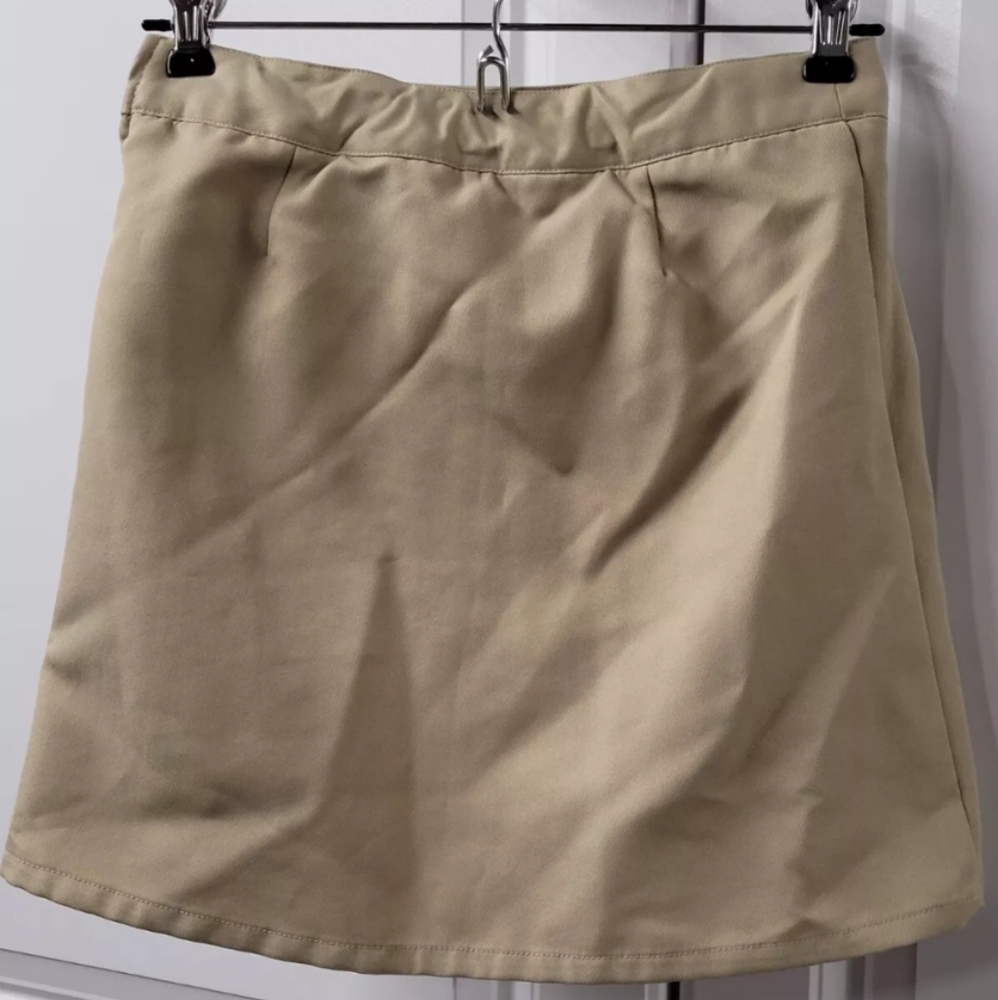 French Toast Skort Girls Size: 8 School Uniform - Picture 7 of 11
